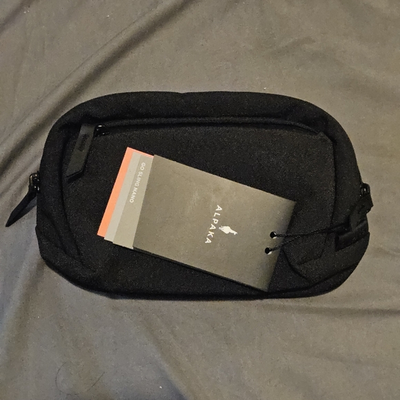 Alpaka Go Sling Nano - Picture 3 of 13